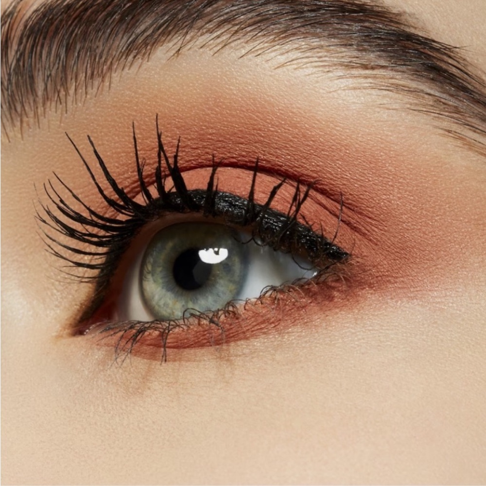“My Tweedy” Pro Palette Refill MAC/2 in stock